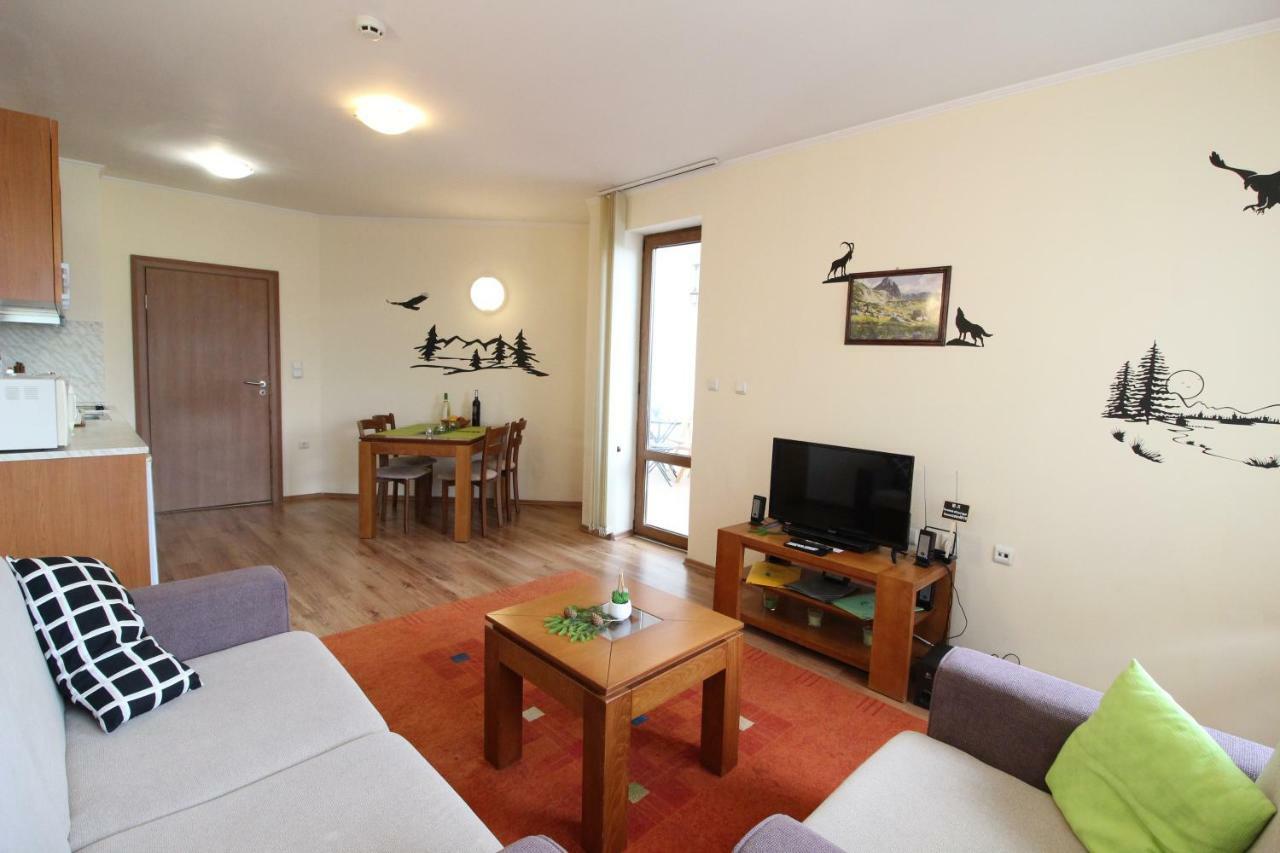 Pine Tree Apartment D34 Bansko Exteriör bild